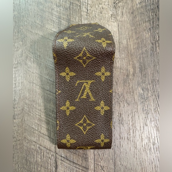 LOUIS VUITTON Monogram Cigarette Case/Lipstick Holder - Picture 3 of 12
